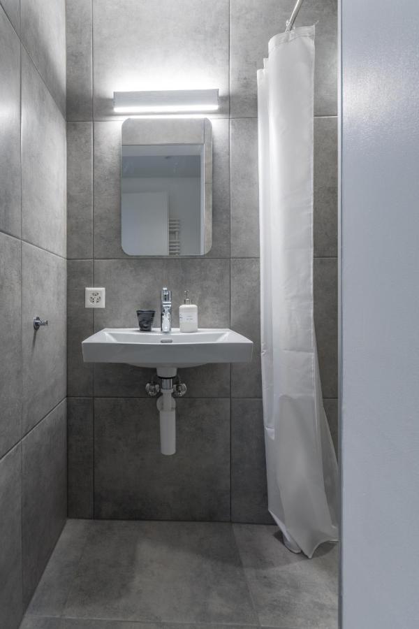 La Ferme Des Aretes Bed & Breakfast La Chaux De Fonds Екстериор снимка
