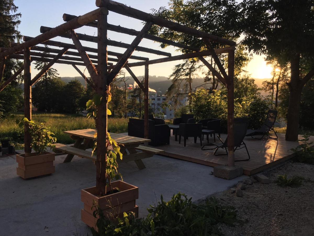 La Ferme Des Aretes Bed & Breakfast La Chaux De Fonds Екстериор снимка