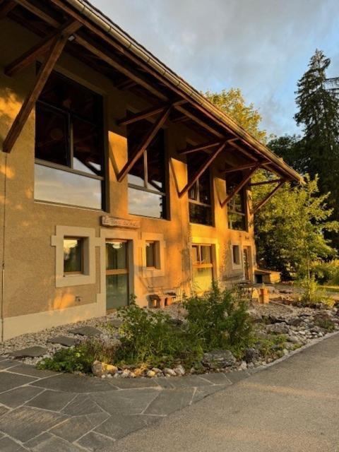 La Ferme Des Aretes Bed & Breakfast La Chaux De Fonds Екстериор снимка